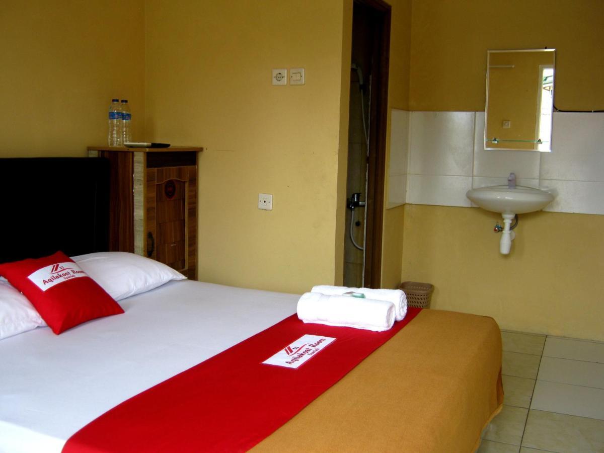 Hotel Aqilakost N Cafe Gadog Puncak Bogor Exterior foto