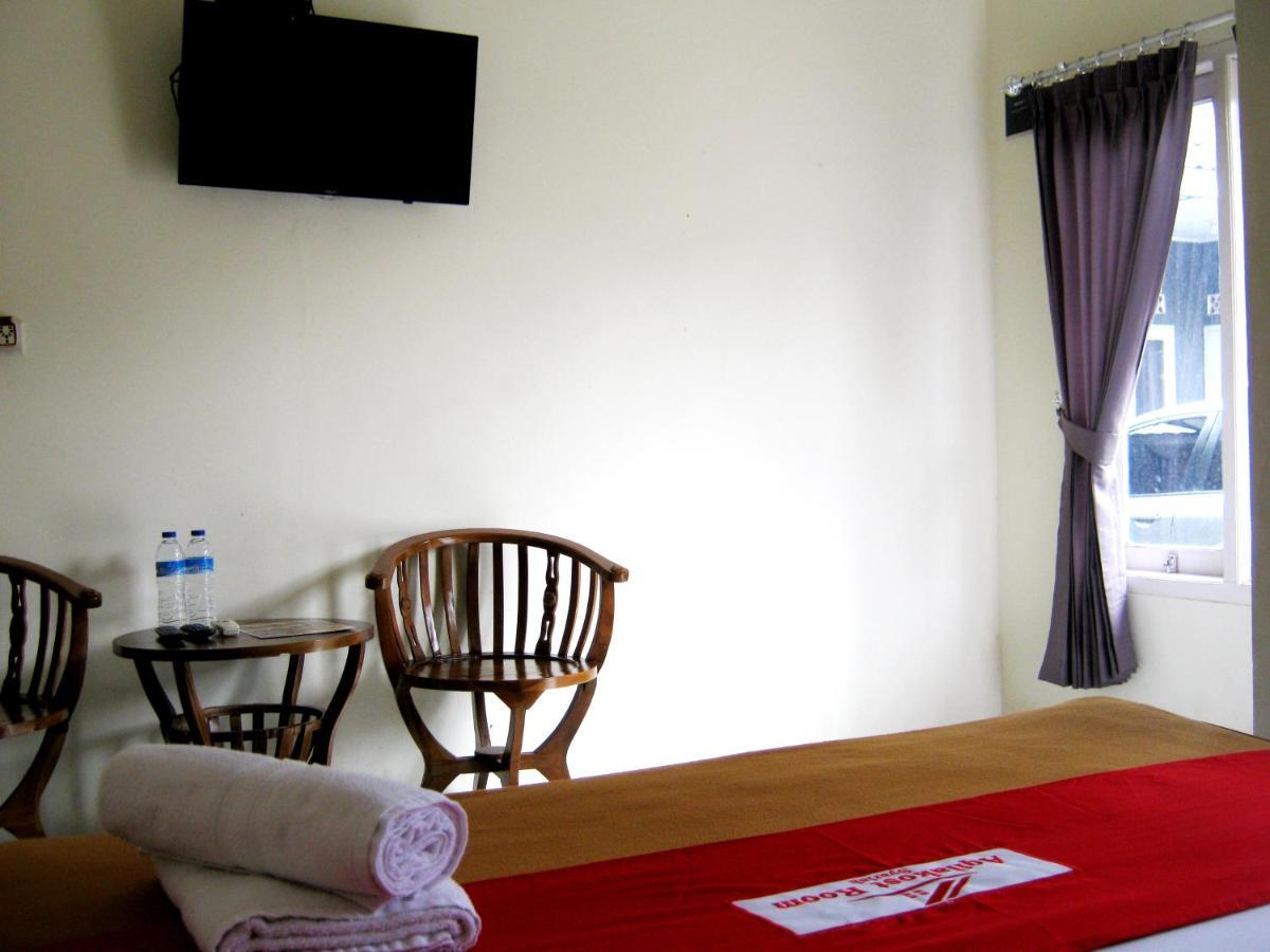 Hotel Aqilakost N Cafe Gadog Puncak Bogor Exterior foto