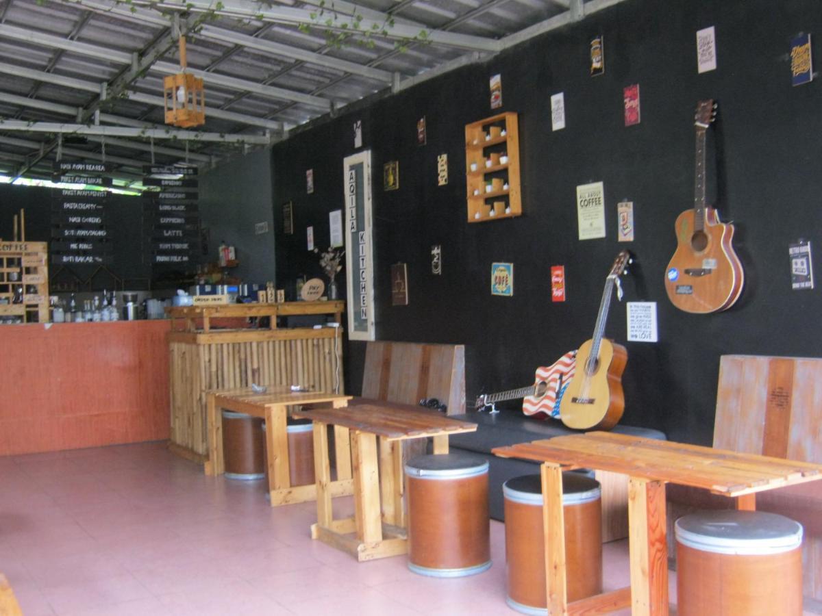 Hotel Aqilakost N Cafe Gadog Puncak Bogor Exterior foto